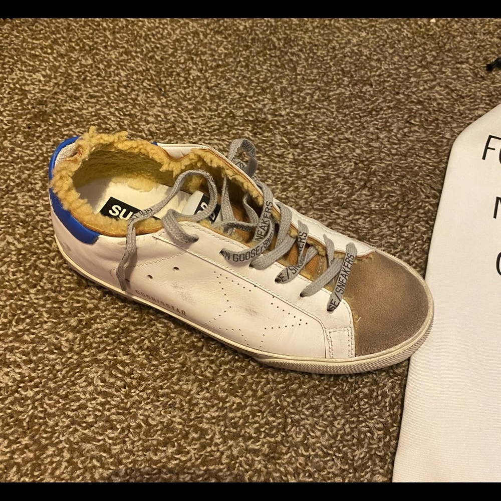 Golden goose super star low top with dust bag